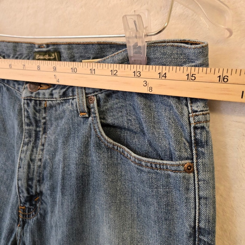 Eddie Bauer Womens Relaxed Fit Cropped Jeans 100% Cotton Blue Denim‎ Vintage 30 - Picture 4 of 8